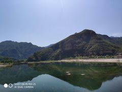 -百里峡七彩艺术小镇