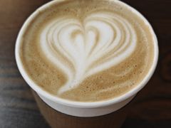 山茶花拿铁-NOVAE CAFE 咖啡·可颂(望京店)