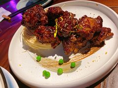 秋荷牛仔粒-韵秋荷(宝山龙湖天街店)