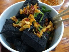 -黑色经典臭豆腐·湖南特产(坡子街店)