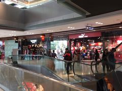 -东荟城名店仓
