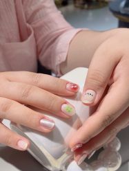 -丽心自助美甲美睫