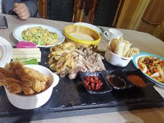 -伊带伊路新疆美食府(呼家楼店)