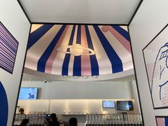 -喜茶(迪士尼小镇DP店)