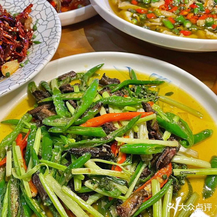 成都探店｜氛围十足的音乐餐吧🎶过来小酌几杯🍸