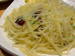 -嘉厨小馆(宜山路店)