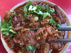-谢老五跷脚牛肉·非遗传承店