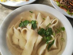 -正宗胖子抻面馆(岭东路店)