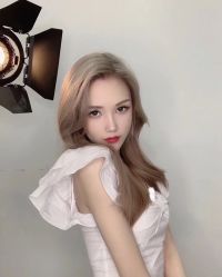 -DL HAIR SALON