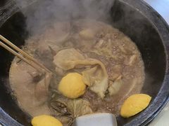 -屯老二农家铁锅炖·行业领军者(梅江店)