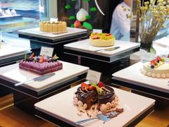 -松山湖凯悦酒店·Café自助餐厅·周末火舞秀表演
