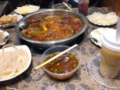 -肖肖酸萝卜鱼火锅(总店)