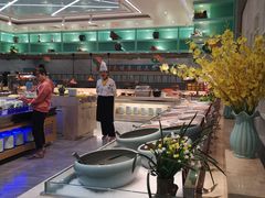 -绿岛港轩海鲜烤肉涮锅自助餐厅