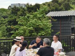 -鲤鱼塘农家山庄