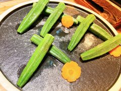 秋葵拌鱼皮-黑牛の店·和牛烧肉(合生汇店)