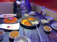 -热火朝天鲜切牛肉火锅(南强街巷店)