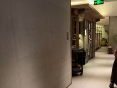 -上井料理黑金店(IFS国金中心店)
