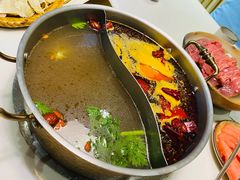 -菌子鲜汤野生菌锅