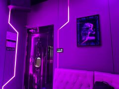 -唯爱KTV聚会餐厅(仙林东城汇店)