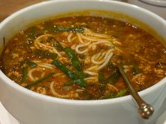 -一坐一忘云南菜(嘉里中心店)