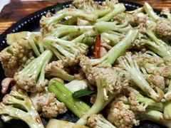 虾酱炒花菜-东馆和天下特色餐饮(工农店)