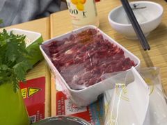 -杨老板·海鲜集市火锅·鲜切牛肉(中防万宝店)