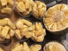 -三亚新鸿港水果一级批发市场