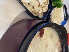 -蜀八婆鲍鱼鸡煲虾(宝安坪洲店)