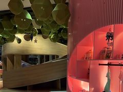 -水桶王国主题餐厅·聚会·生日派对·亲子活动·家庭套餐(亚龙湾希尔顿店)