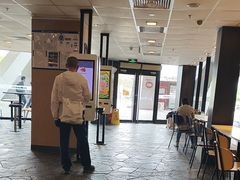 -麦当劳(国家体育场南路店)