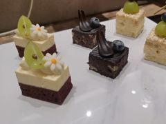 -青岛中心假日酒店-碧海咖啡自助餐厅