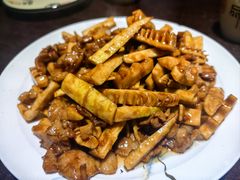 -布衣草棚风格餐厅