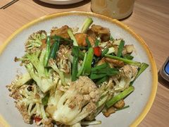 五花肉炒菜花-新太二·鲜料川菜(晶耀前滩店)