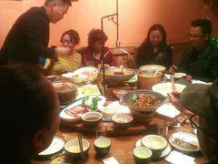 -老滇山寨•云南特色菜•地方菜•民族风情歌舞表演(金碧店)