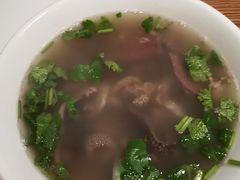 -清真吴记门钉肉饼·喜多利