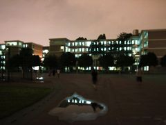 -广东外语外贸大学(白云山校区)