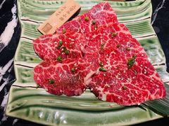 -山川小町·极番烧肉(新地假日广场店)