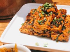 石屏香煎豆腐-一坐一忘云南菜(嘉里中心店)
