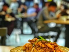 南洋大虾龙利鱼宽面-HELLO 27 意面·沙拉·帕尼尼