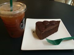 星巴克(沙面店)-星巴克臻选(广州沙面店)