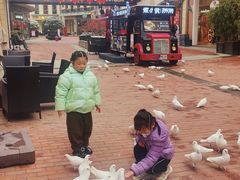 -王府井奥莱临潼小镇(临潼店)