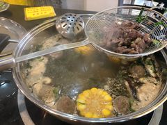 -牛一煲美食(江高店)