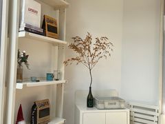 -UNI UNI(环亚凯瑟琳店)