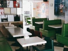 -立哥港式茶餐厅