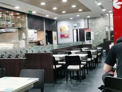 大堂-康师傅私房牛肉面(北京南站店)