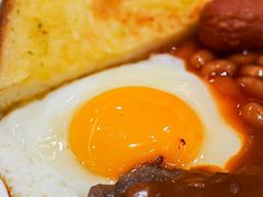 肠仔煎蛋-香港新发烧腊茶餐厅(水围店)