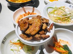 -本家韩国烤肉(青岛万象城店)