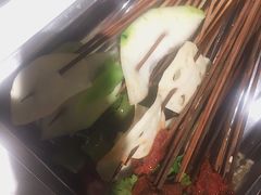 -尚尚签自助串串(宝桐路店)