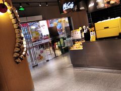 -麦当劳(中山公园龙之梦店)