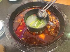 -重庆烧鸡公火锅(簋街店)